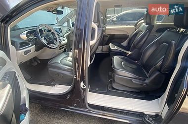 Мінівен Chrysler Pacifica 2018 в Ужгороді фото 40 Мінівен Chrysler Pacifica 2018 в Ужгороді
