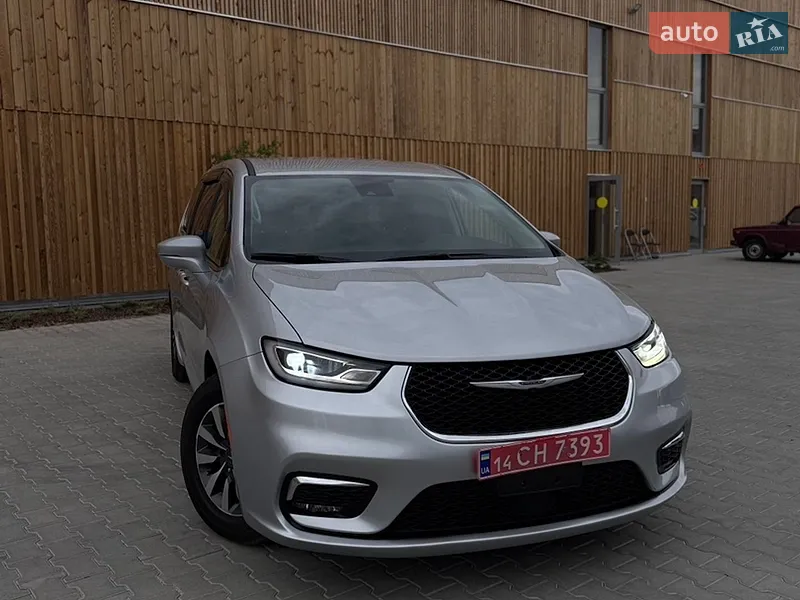Chrysler Pacifica 2022