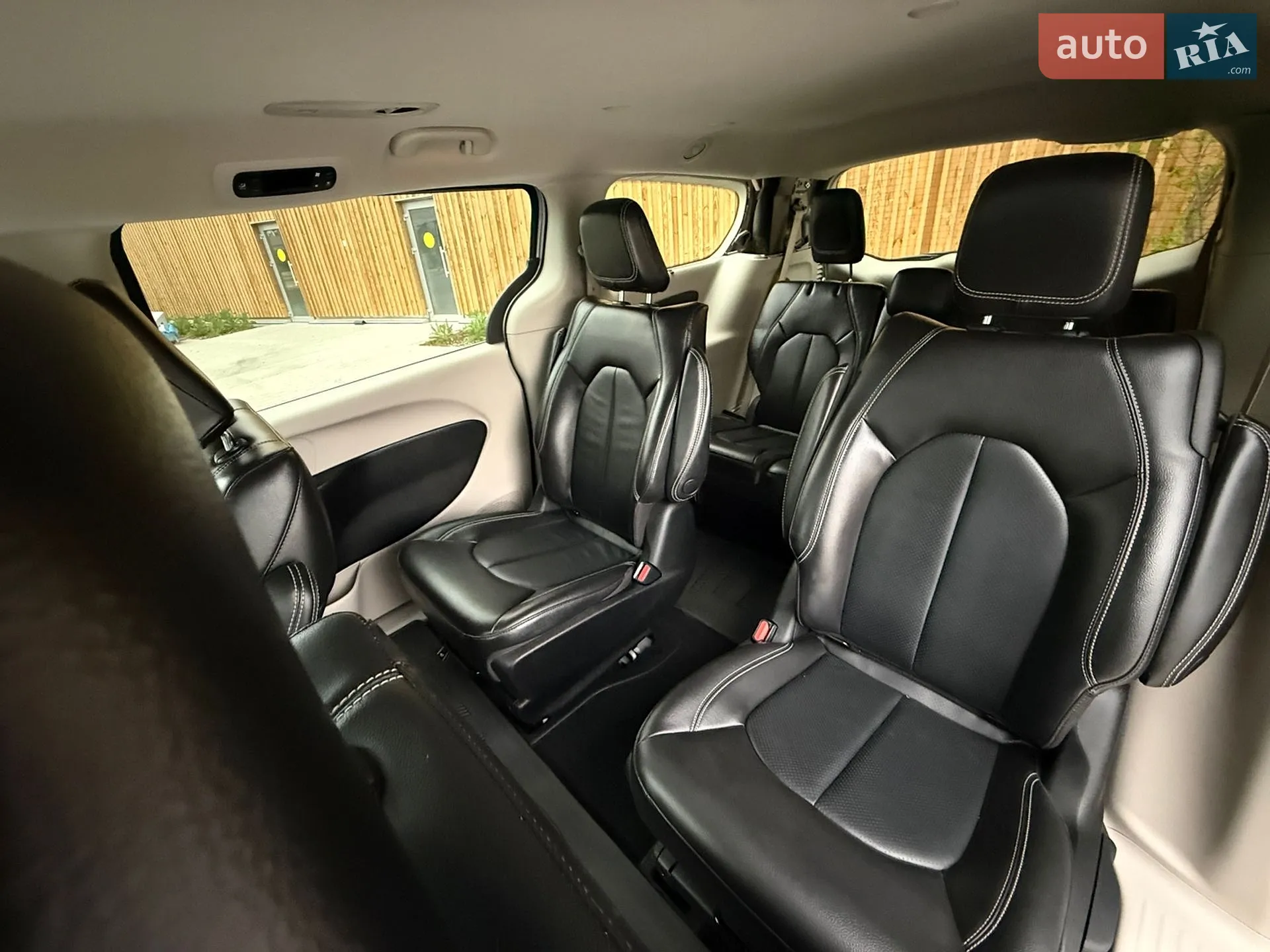 2022 Chrysler Pacifica - мініатюра 23