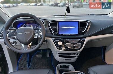 Мінівен Chrysler Pacifica 2021 в Харкові