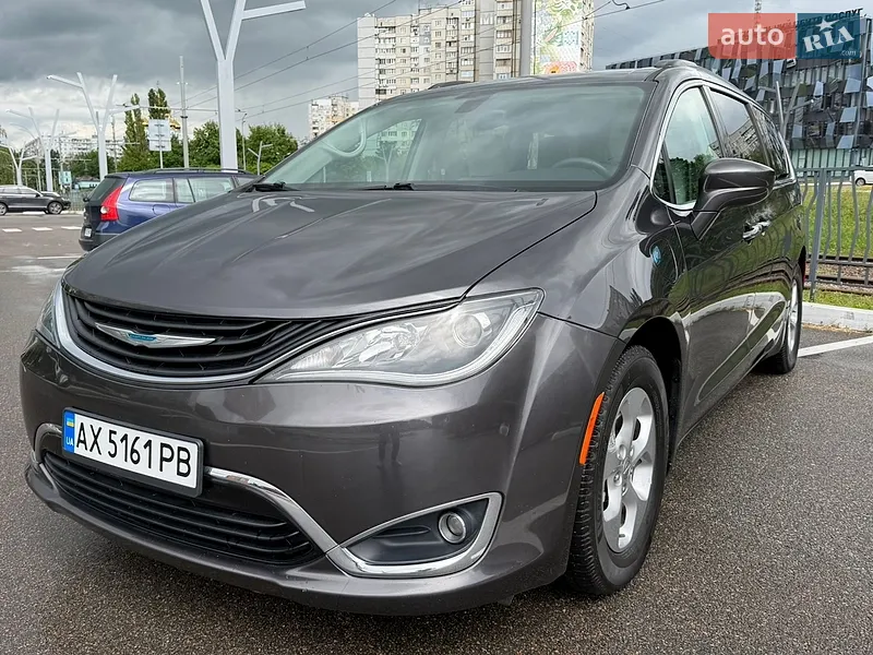 Chrysler Pacifica