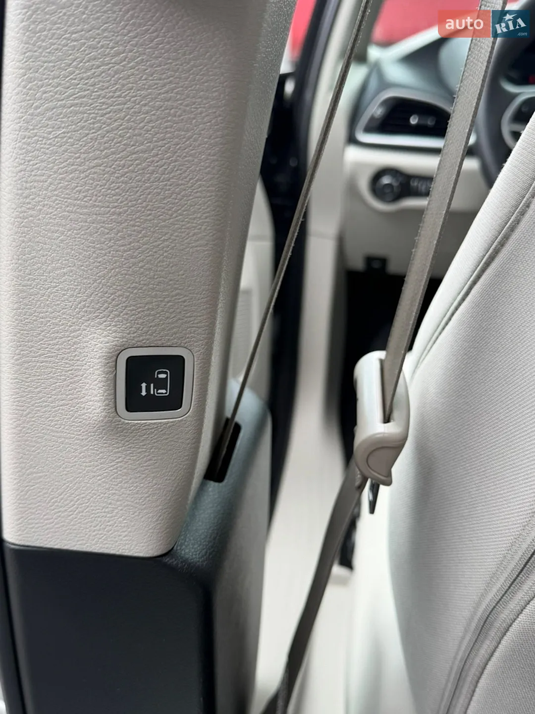 2017 Chrysler Pacifica - мініатюра 17