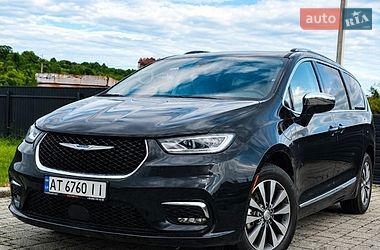 chrysler pacifica 2021 в Ивано-Франковск от профессионального продавца Oksana Babala