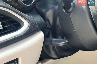 Минивэн Chrysler Pacifica 2021 в Киеве