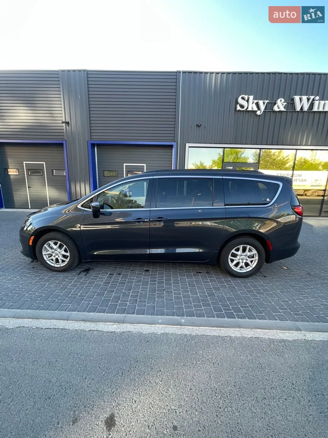 2019 Chrysler Pacifica - мініатюра 5