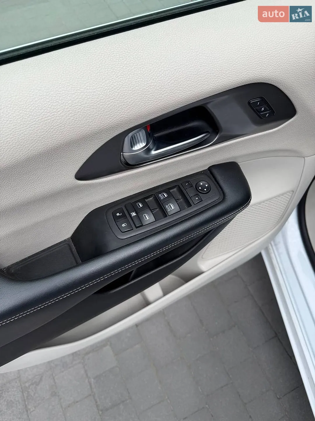 2022 Chrysler Pacifica - мініатюра 14