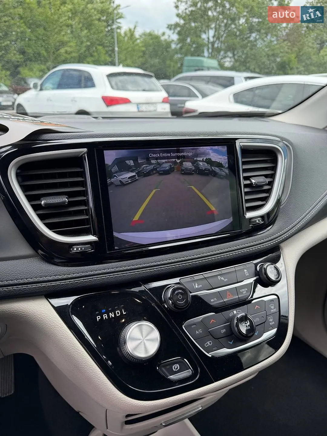 2022 Chrysler Pacifica - мініатюра 18