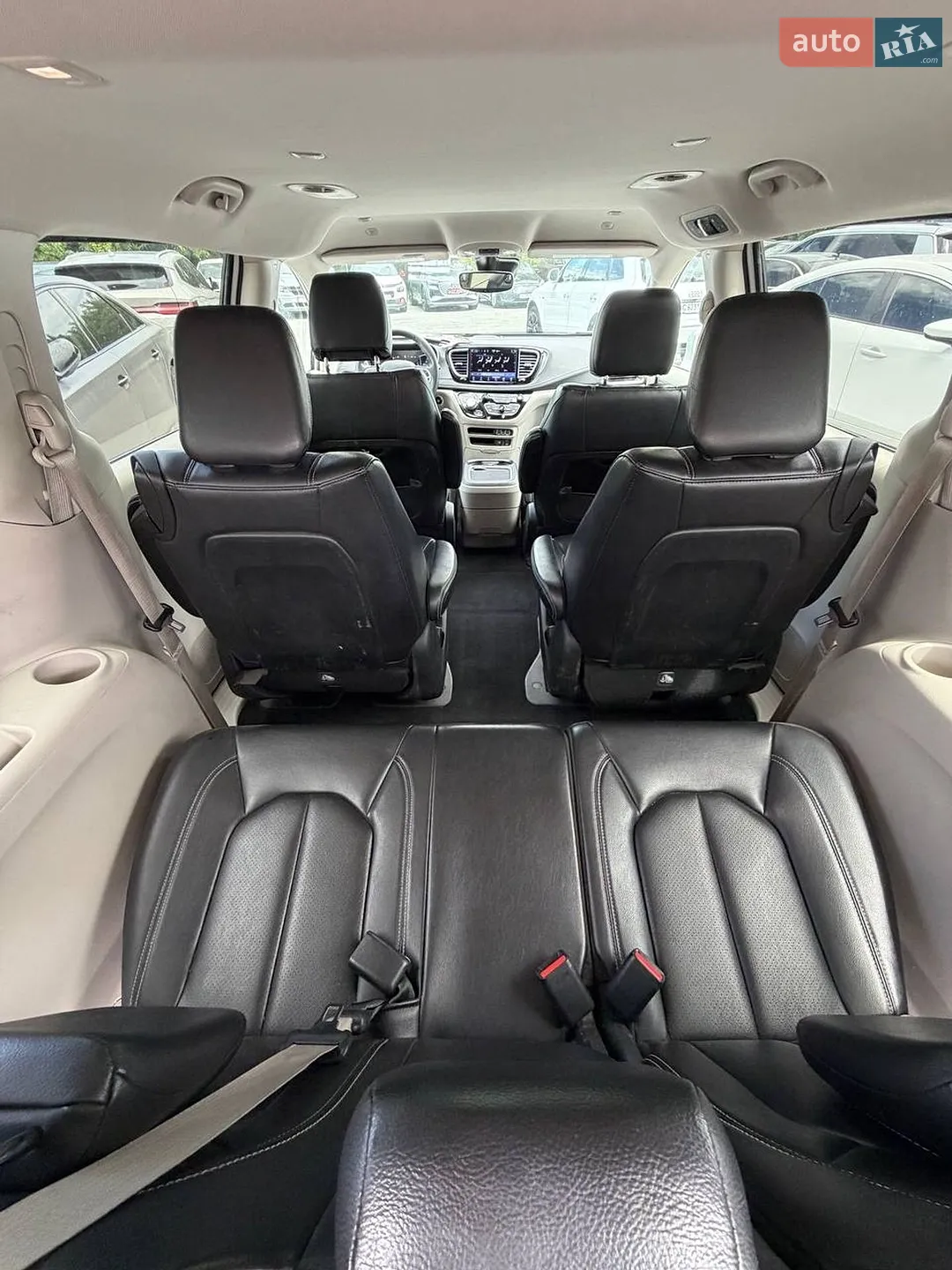 2022 Chrysler Pacifica - мініатюра 24