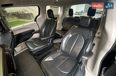 Мінівен Chrysler Pacifica 2018 в Ужгороді фото 15 Мінівен Chrysler Pacifica 2018 в Ужгороді