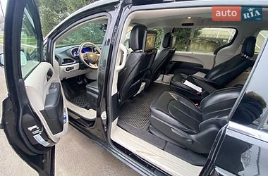 Мінівен Chrysler Pacifica 2018 в Ужгороді фото 20 Мінівен Chrysler Pacifica 2018 в Ужгороді