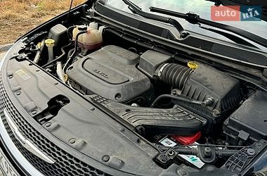 Універсал Chrysler Pacifica 2019 в Рівному