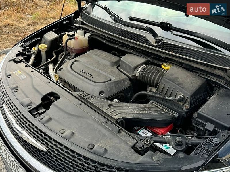 Універсал Chrysler Pacifica 2019 в Рівному