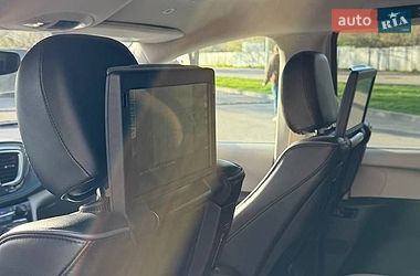 Універсал Chrysler Pacifica 2018 в Дніпрі фото 7 Універсал Chrysler Pacifica 2018 в Дніпрі