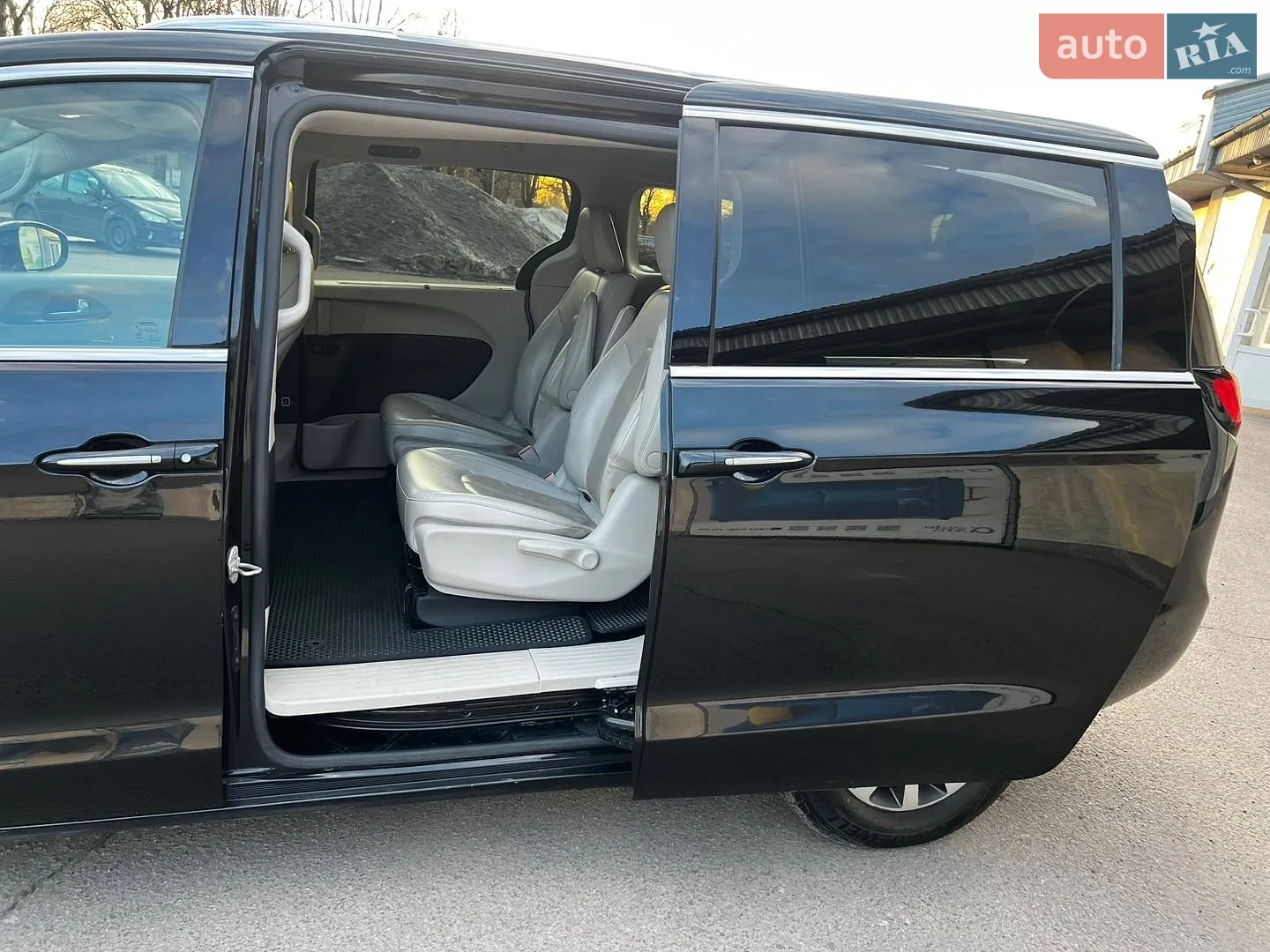 2021 Chrysler Pacifica - мініатюра 14