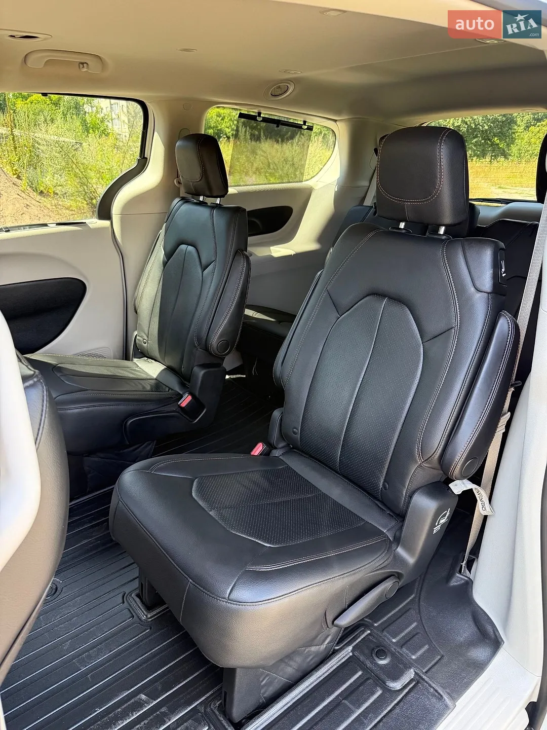 2019 Chrysler Pacifica - мініатюра 11