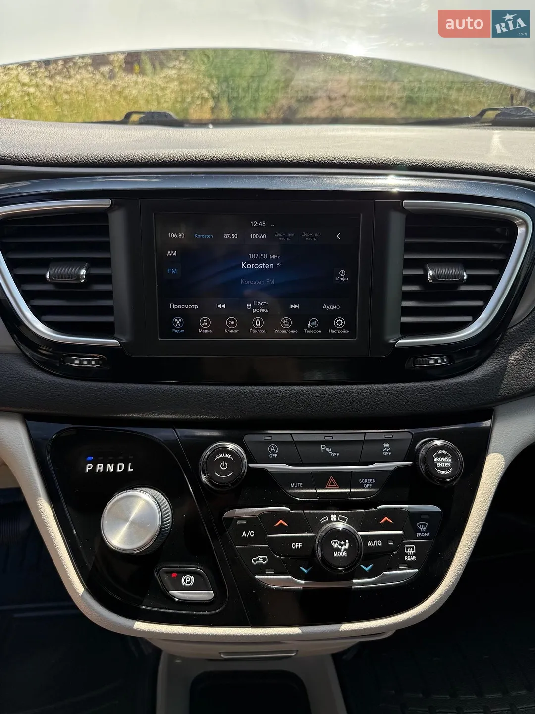 2019 Chrysler Pacifica - мініатюра 19