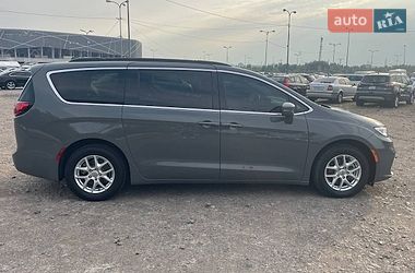 Минивэн Chrysler Pacifica 2022 в Львове