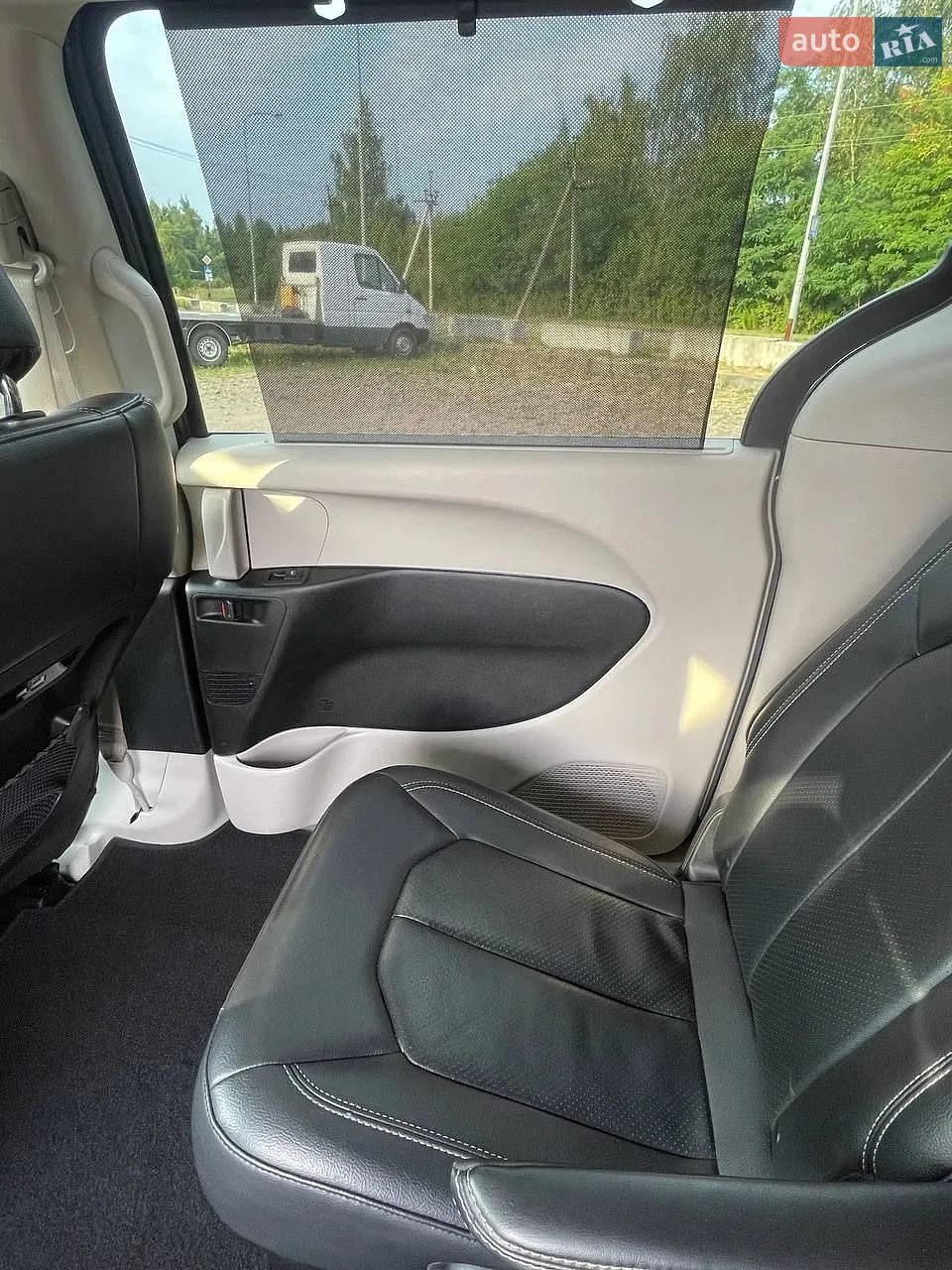 2022 Chrysler Pacifica - мініатюра 28
