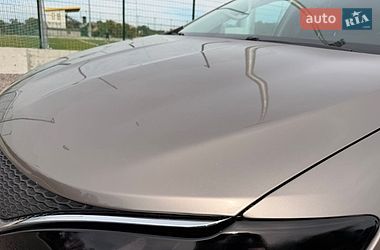 Внедорожник / Кроссовер Chrysler Pacifica 2017 в Львове