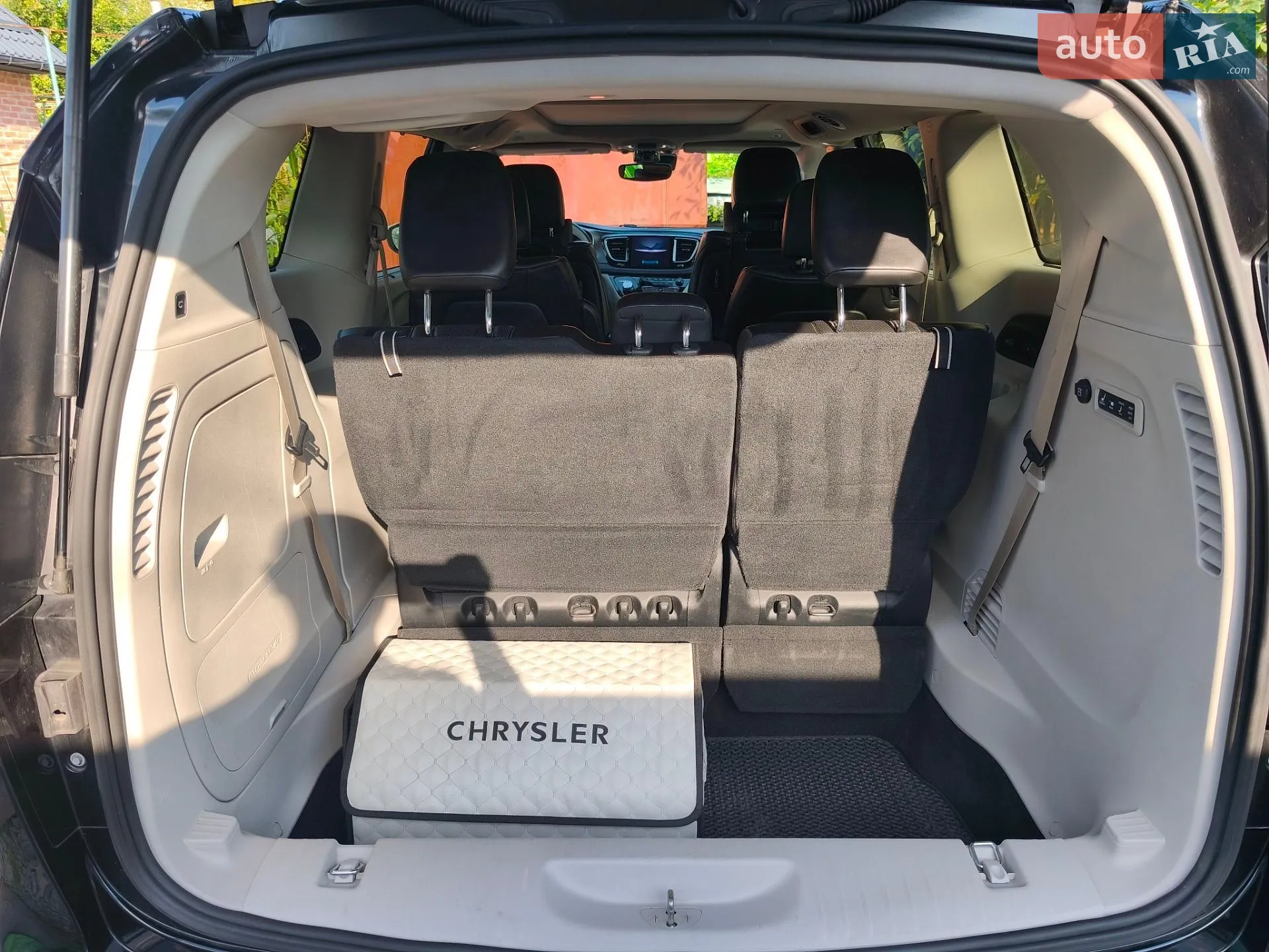 2019 Chrysler Pacifica - мініатюра 6