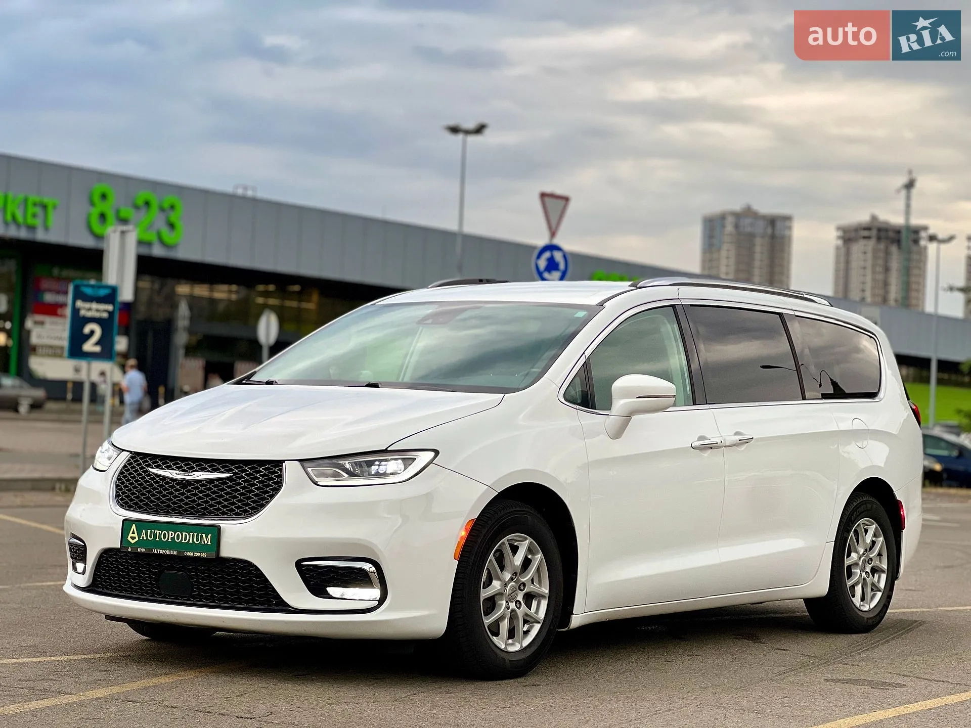 2021 Chrysler Pacifica - мініатюра 6