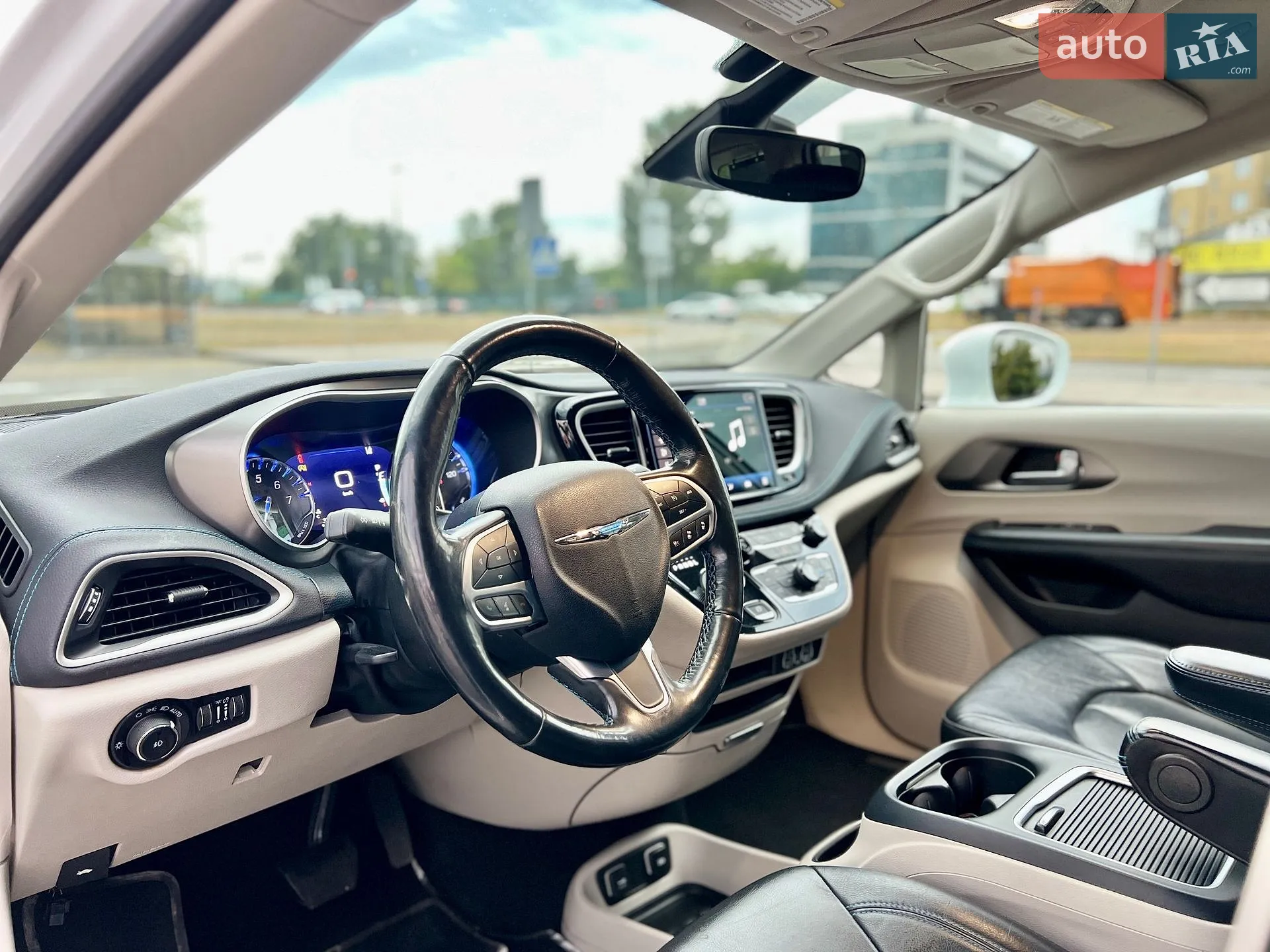 2021 Chrysler Pacifica - мініатюра 20