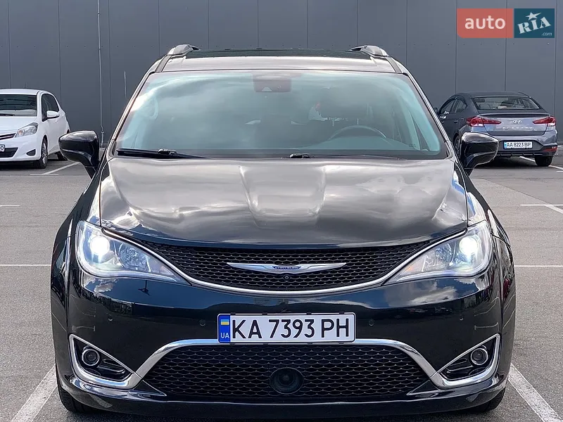 Chrysler Pacifica