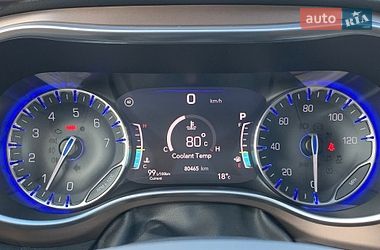 Мінівен Chrysler Pacifica 2018 в Києві