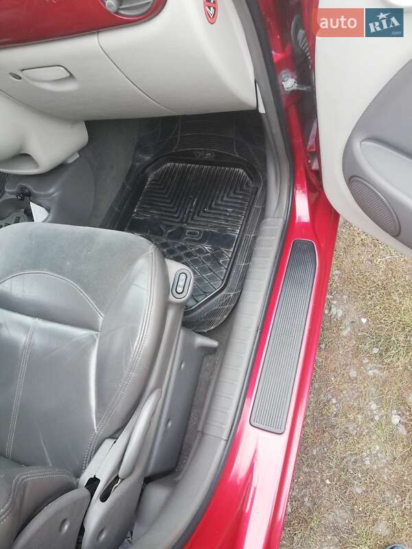 Хэтчбек Chrysler PT Cruiser 2002 в Гусятине