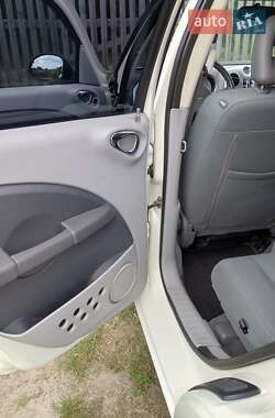Хэтчбек Chrysler PT Cruiser 2006 в 