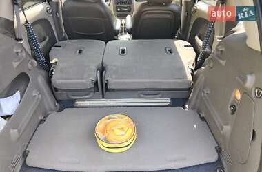 Хэтчбек Chrysler PT Cruiser 2004 в 