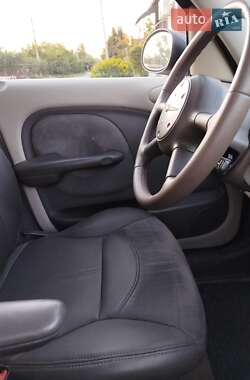 Седан Chrysler PT Cruiser 2003 в Умані