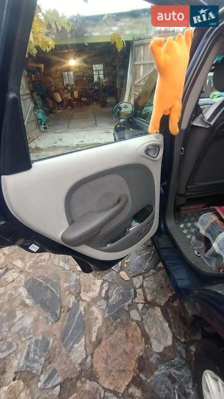 Хетчбек Chrysler PT Cruiser 2001 в Запоріжжі фото 14 Хетчбек Chrysler PT Cruiser 2001 в Запоріжжі