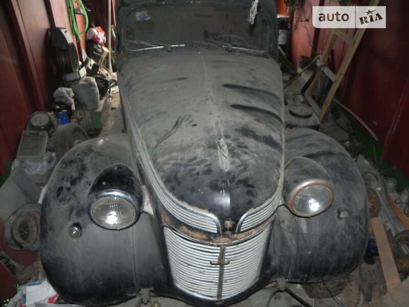 Седан Chrysler Royal 1937 в Одессе