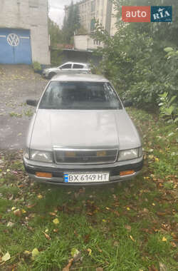 Седан Chrysler Saratoga 1990 в Хмельницком