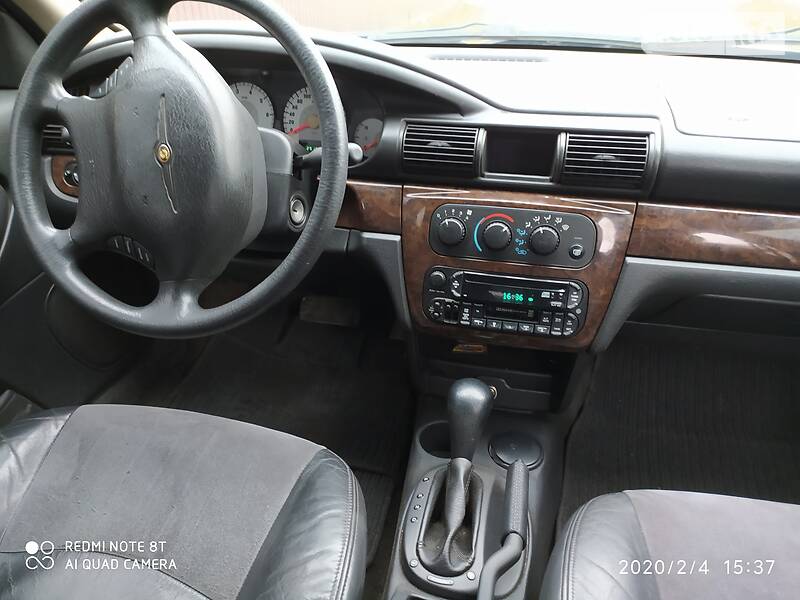 Седан Chrysler Sebring 2003 в Броварах