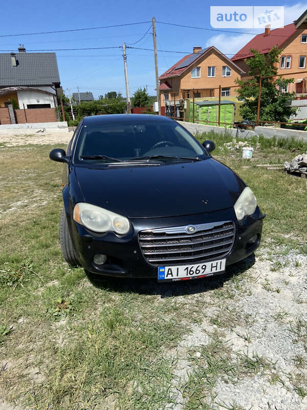 Седан Chrysler Sebring 2005 в Києві