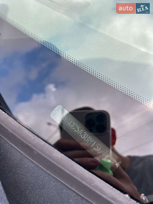 Седан Chrysler Sebring 2007 в Львове