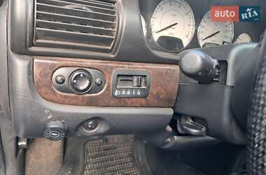 Седан Chrysler Sebring 2004 в 