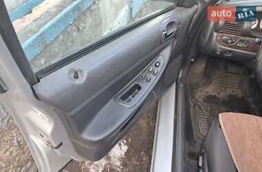 Седан Chrysler Sebring 2004 в 