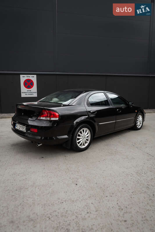 Седан Chrysler Sebring 2006 в Києві