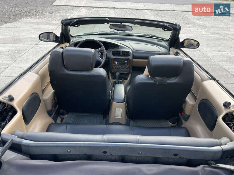 Кабриолет Chrysler Sebring 1999 в Солотвине