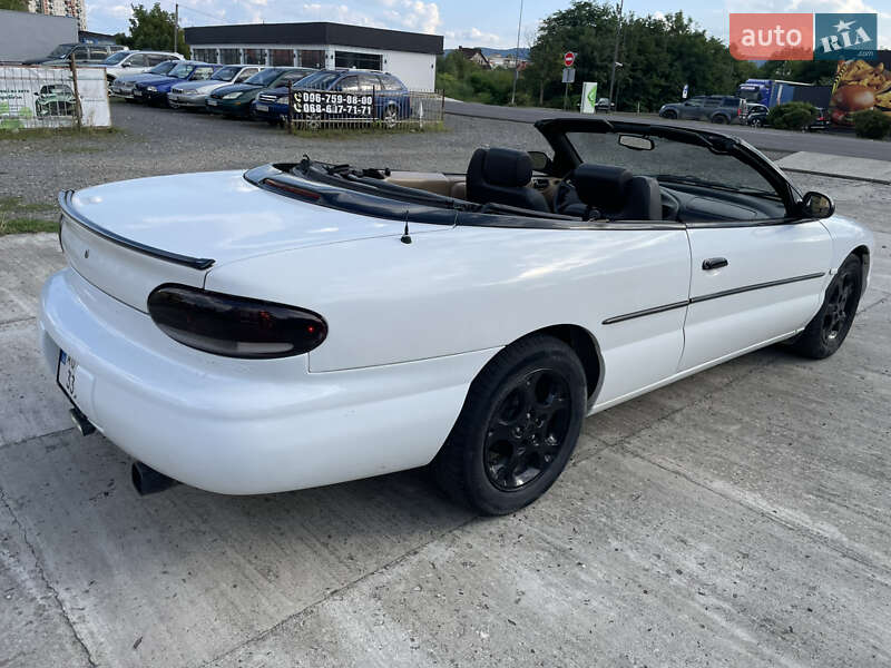 Кабриолет Chrysler Sebring 1999 в Солотвине