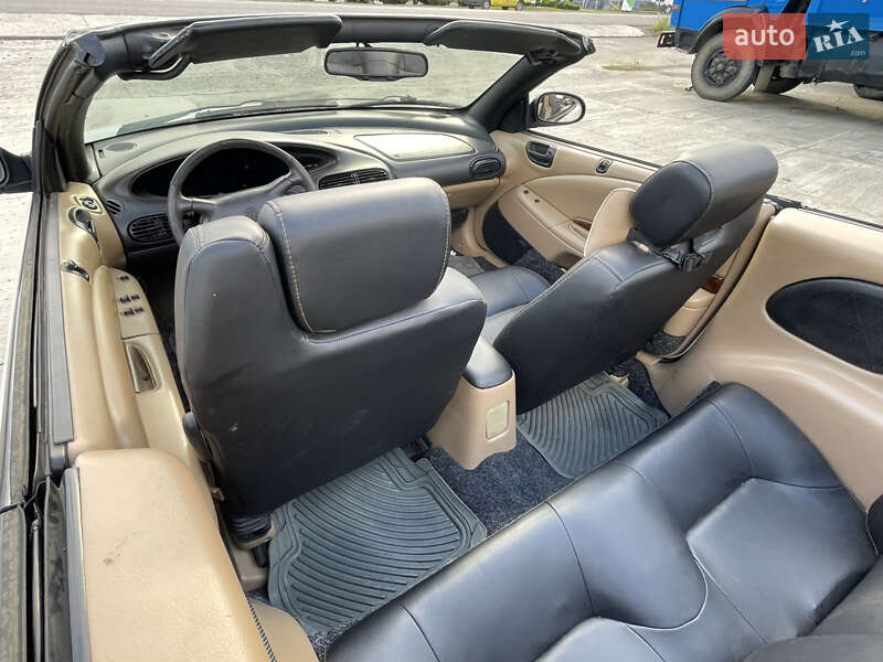 Кабриолет Chrysler Sebring 1999 в Солотвине