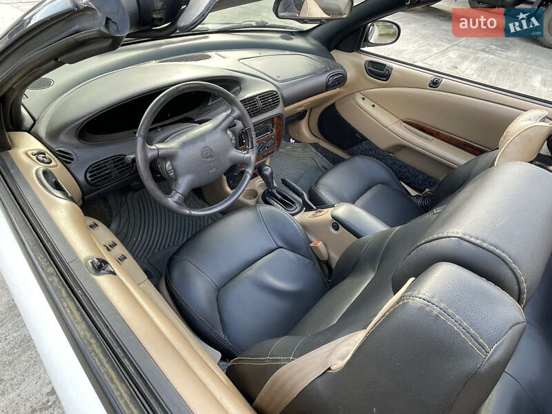 Кабриолет Chrysler Sebring 1999 в Солотвине
