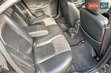 Седан Chrysler Sebring 2004 в 