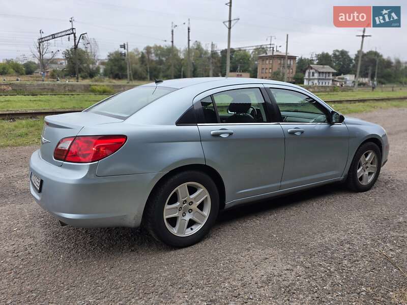 Седан Chrysler Sebring 2009 в 