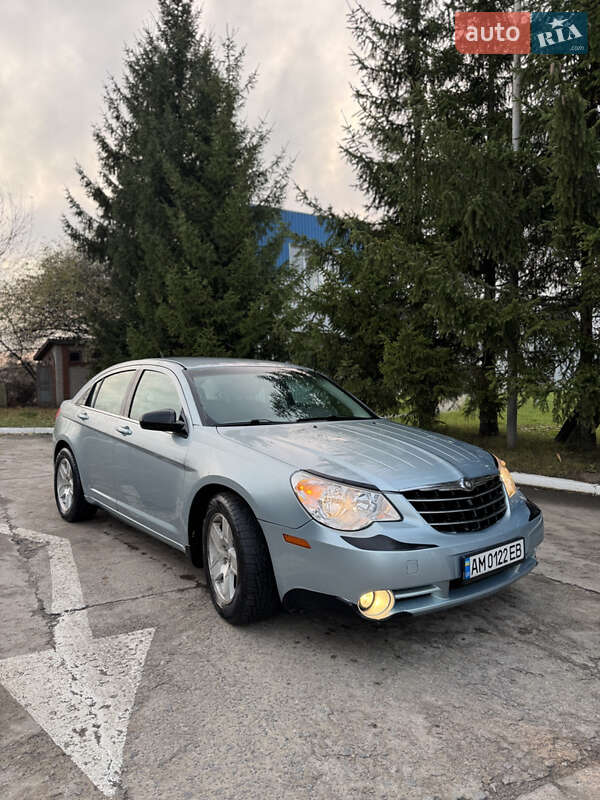 Седан Chrysler Sebring 2009 в 