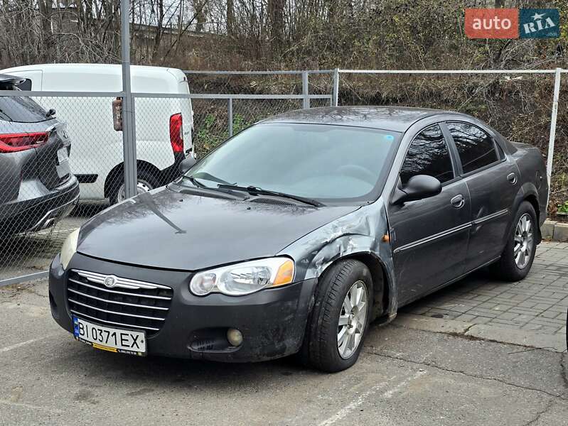 Седан Chrysler Sebring 2004 в Харькове фото 2 Седан Chrysler Sebring 2004 в Харькове
