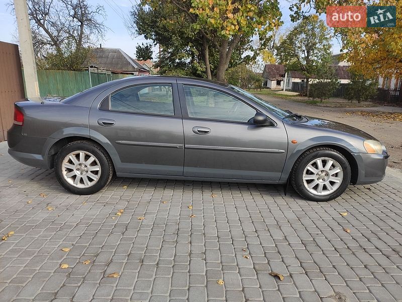 Седан Chrysler Sebring 2004 в Павлограде